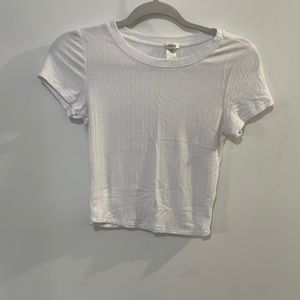 White short sleeve crop top